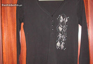 Sweat Shirt / Camisola cor Preto com Capuz - L