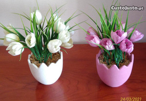 2 vasos de tulipas decorativos