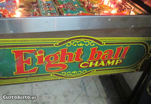 Flipper Eight Ball Champ Bally 1985