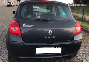 Renault Clio III 1.2 16V 5P 2008 - Para Peças
