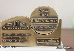 medalha em bronze do 30º aniv. de Beltrónica