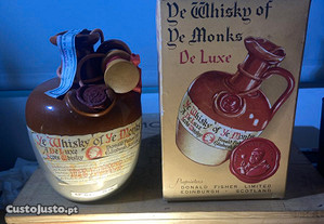 Whisky Monks muito antigo