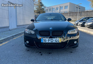 BMW 320 320d E92 Coupé 