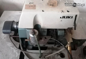 Máquina de costura corte e cose Juki MO 1500 S