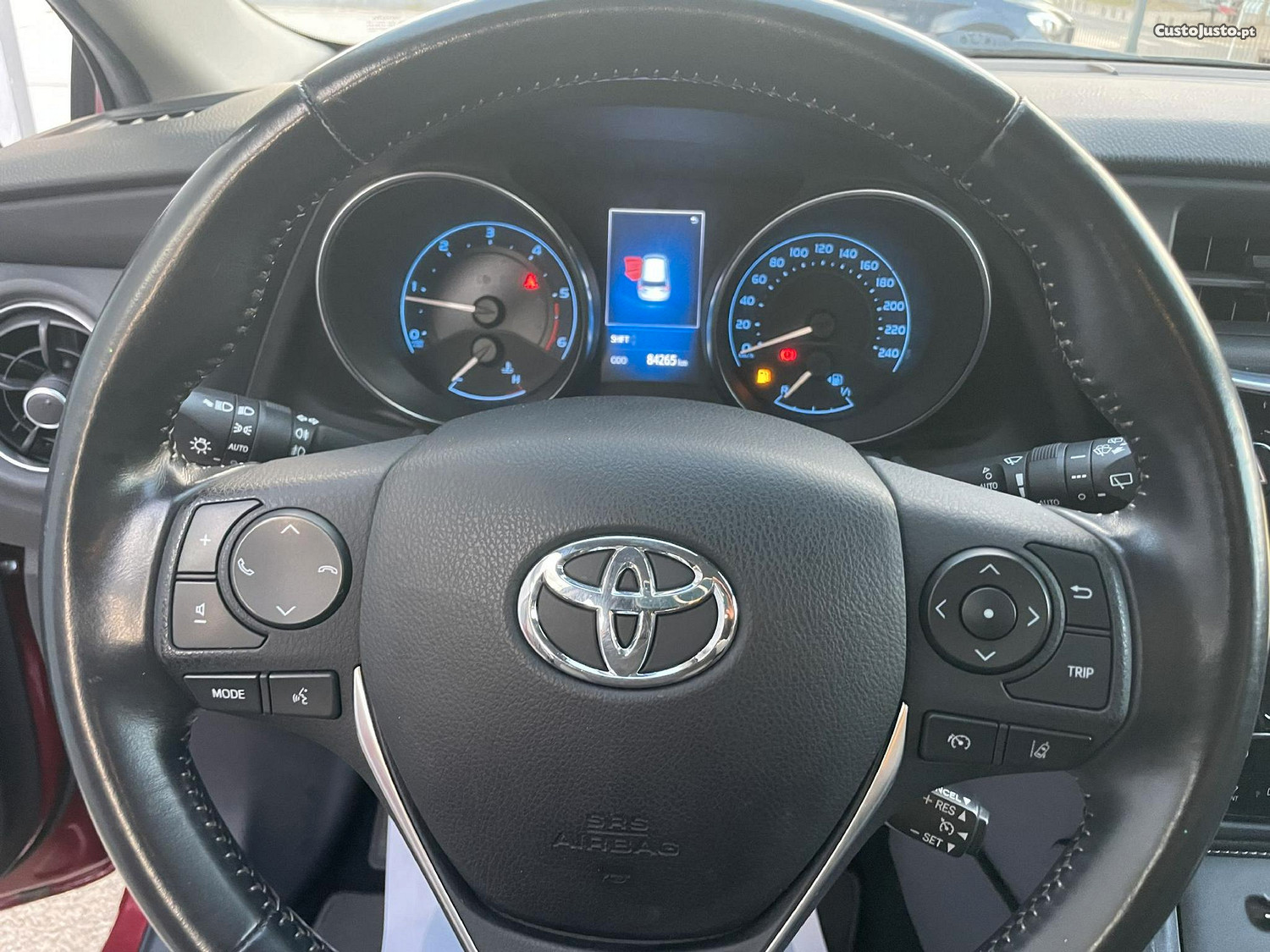 Toyota Auris 1.4 D4