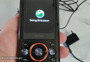 Sony Ericsson w395 nós