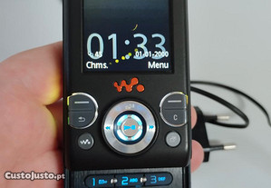 Sony Ericsson w580i nós