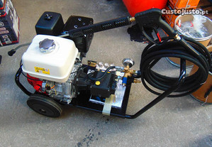 Máquina de Lavar a pressão a gasolina com motor Honda GX390, com bomba em INOX de 250bar