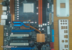 Board - Asus M4A79T Deluxe