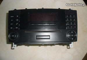  Mercedes Audio 20 CD MF2730 Bluetooth MP3 Original  W203 Radio