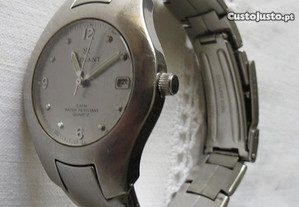 Relógio Radiant Quartz à prova água 50 m - Modelo: SW 486 G Nº de série VX 32 - Artigo ourivesaria