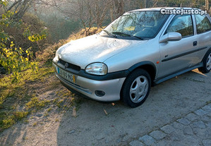 Opel Corsa sport - 99