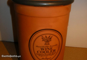 Wine Cooler em Terracota