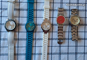 Relógios de senhora (vários modelos)