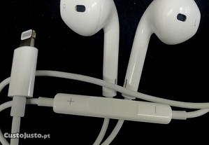 Auscultadores ou fones com fio Earpods para Apple iPhone ou iPad