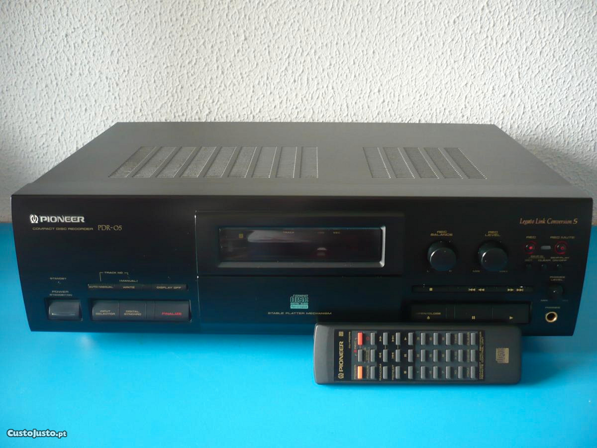 Pioneer PDR-05 CD Recorder/Player