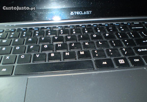 Computador portatil Teclafast