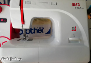 Máquina costura doméstica ALFA 720+