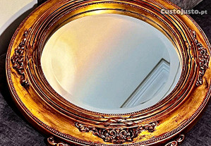 Requintado Espelho redondo: 52 cm altura, 37 cm largura, uma peça decorativa única!