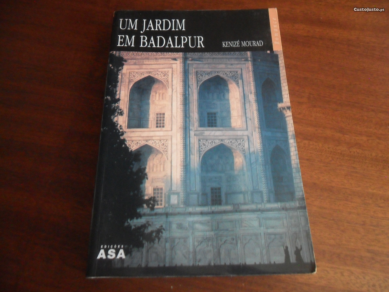 Um Jardim Em Badalpur De Kenizé Mourad 1ª Edição De 2000 Livros