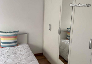 Quartos/Rooms modernos em Alfragide