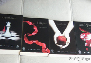 Amanhecer/Eclipse/Crepúsculo/Lua Nova de Stephenie Meyer de Stephenie Meyer