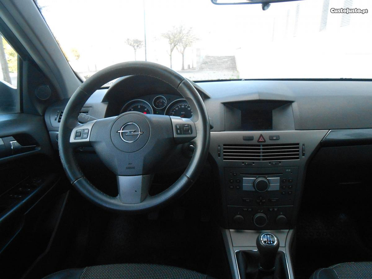 Opel Astra 1.7 CDTI COSMO
