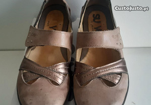 Sandálias Sapatos Ortopédicos Suave London 8061 Horse/Gold 36