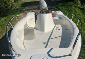 Barco 445 + motor e reboque