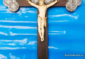 Crucifixo raro Cristo em Marfim, Cruz em madeira