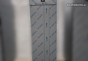 Armário refrigerado de conservação ventilado com 3 prateleiras GN 2/1
