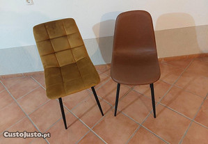 House Nordic 2 cadeiras NOVO. 1 cadeira marrom 1 cadeira amarela. Produto escandinavo