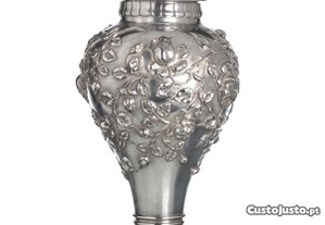 Grande jarra floreira em prata Portuguesa