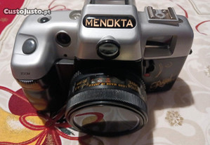 maquina fotografica de rolo marca menokta esta a funcionar impecavel valor e fixo