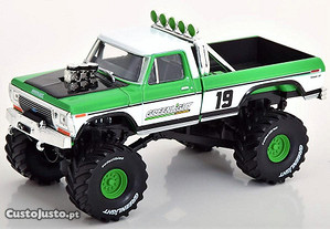 * Miniatura 1:43 FORD-F 250 (1974) Monster Truck GreenLight