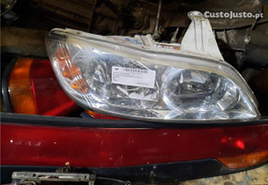 FAROL DIANTEIRO DIREITO Nissan maxima qx ca33 012000