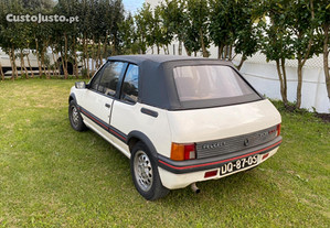 Peugeot 205 CTI
