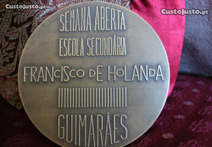 Medalha Escola Francisco Holanda