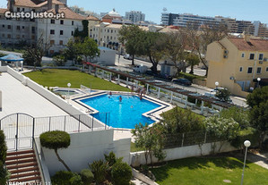 Fantástico apartamento T1 com piscina, Wifi e A/C, a 3 minutos da Marina Vilamoura