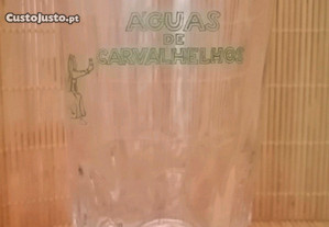 Copo antigo em vidro com publicidade das Águas de Carvalhelhos ( logotipo e rótulo a Verde )