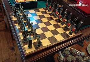 Jogo de Xadrez - Espanha - Manual - Completo Viseu • OLX Portugal