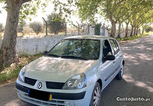 Renault Clio 1.2 16v - 04