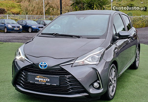 Toyota Yaris 1.5HSD CHIC 100CV HIBRIDO-GASOLINA 2018 - 18