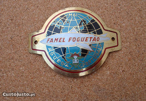 Símbolo Metal Emblema FAMEL FOGUETÂO M 61 Original