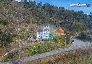 Terreno Para Construção Em Lustosa E Barrosas (Santo Estêvão),Lousada, Porto, Lousada