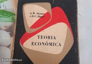 Teoria Económica de A. W. Stonier e D. C. Hague
