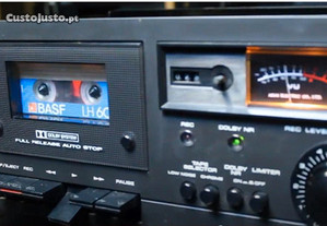 Akai - CS-702D Leitor gravador de cassetes, como novo