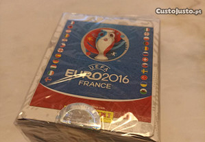 Caixa intacta e selada 50 saquetas Panini cromos Euro 2016
