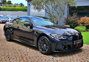 BMW M4 Competition Pack 50 anos M - 23