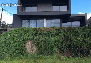 Habitação T3 em Braga de 504,00 m²